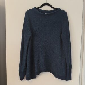 From Anthropologie, Size M, Lightweight Pullover  In dark Teal